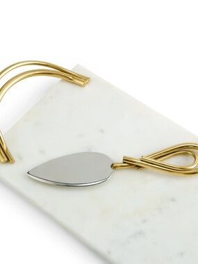 Michael Aram Calla Lily Cheese Board with Spreader